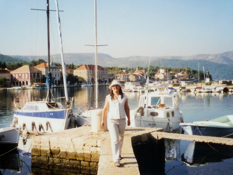 Stari Grad: Stadthafen (2000)